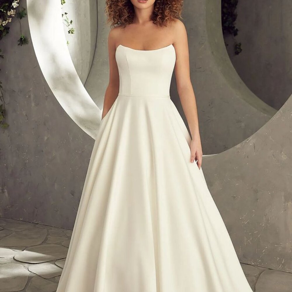 Mikaella 2409 Wedding Gown Ball Gown Size 10
